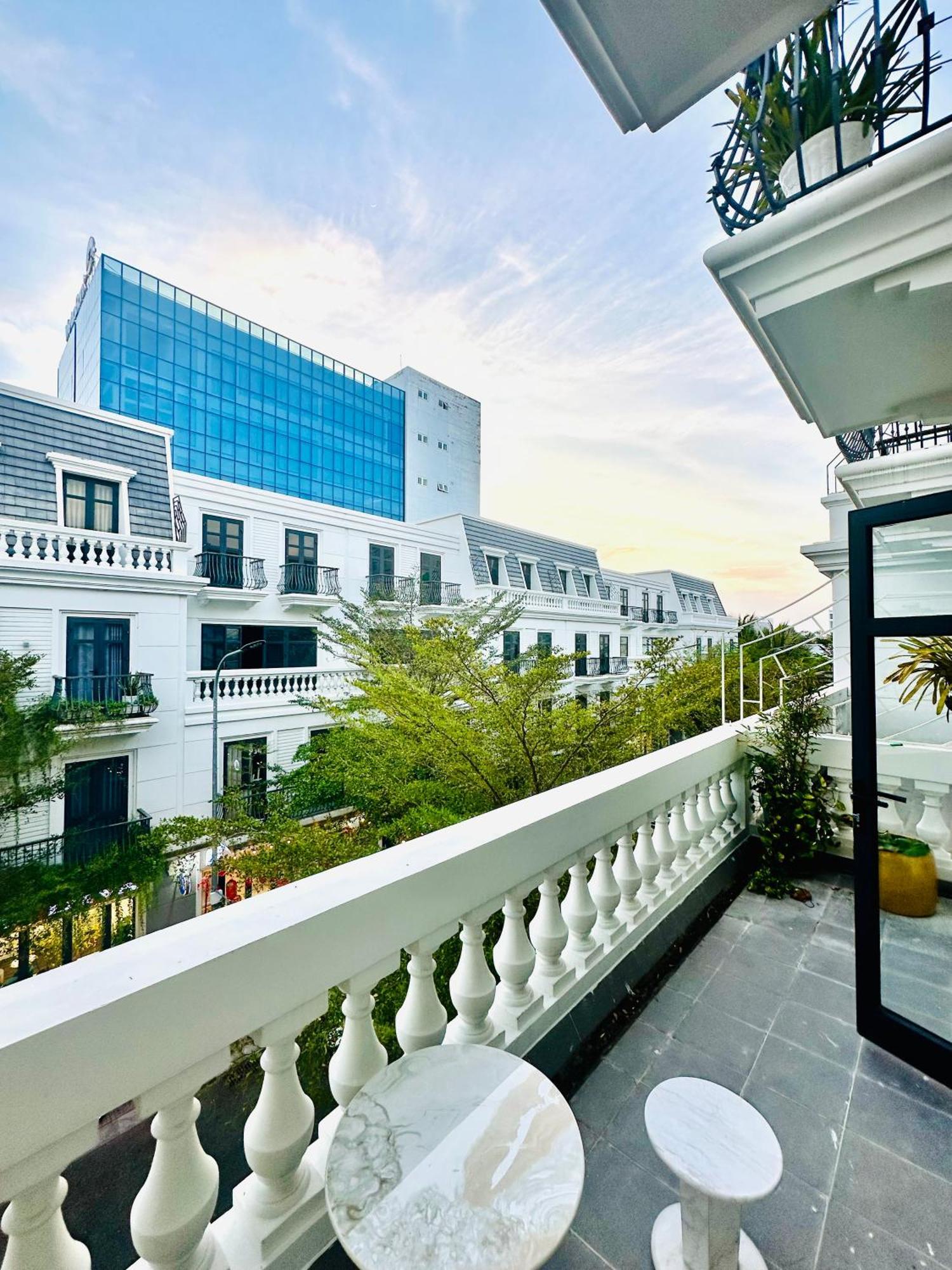 Net Viet Hotel Vincom Soc Trang Екстериор снимка